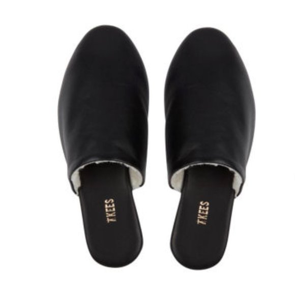 TKEES Shoes - Brand new TKEES Ines with sheepskin interior